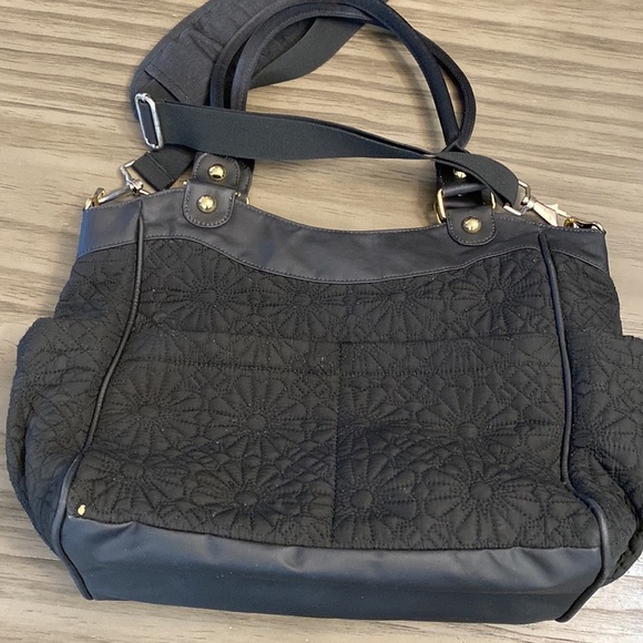 PETUNIA PICKLE BOTTOM BLACK CARRYALL - Picture 12 of 17